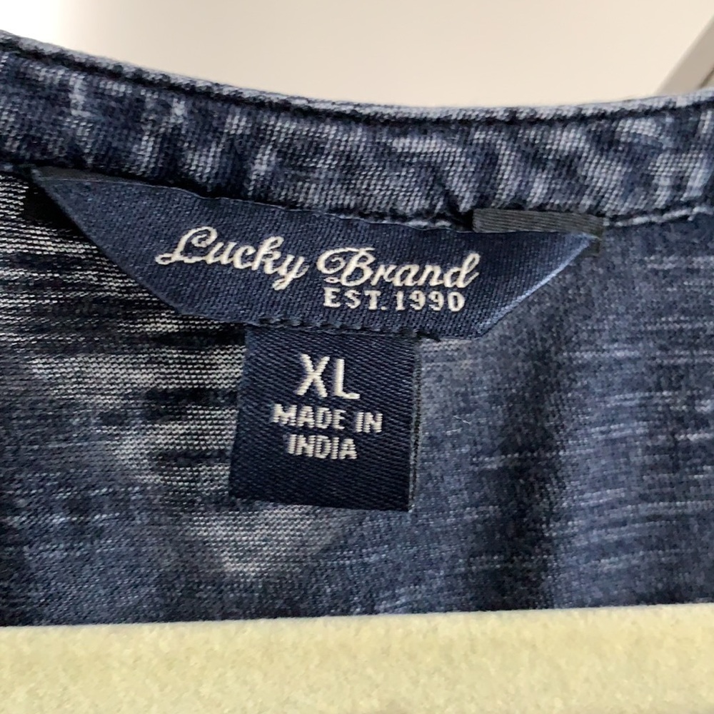 Lucky Brand Tunic Top - Picture 3 of 4